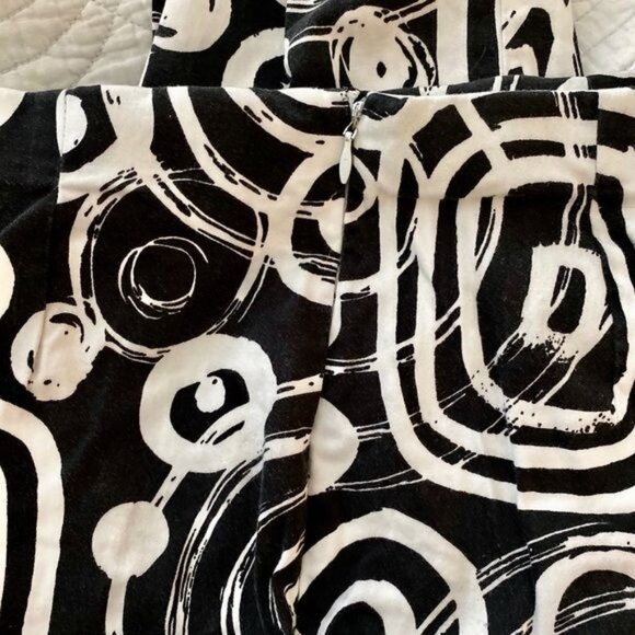 Tribal Stretch Extensible Black and White Capris Womens 6 P - Picture 4 of 6